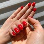 سالن تخصصی کاشت و آموزش ناخن مهسا فام