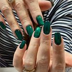 سالن تخصصی کاشت و آموزش ناخن مهسا فام