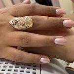 سالن تخصصی کاشت و آموزش ناخن مهسا فام