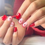 سالن تخصصی کاشت و آموزش ناخن مهسا فام