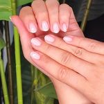 خدمات تخصصی ناخن و کراتین مو شادی متولی