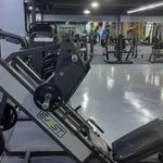 باشگاه بدنسازی بهزاد