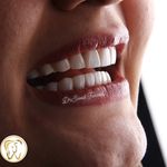 کلینیک دندانپزشکی زیبایی دکتر فرخ