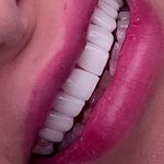 کلینیک دندانپزشکی زیبایی دکتر فرخ