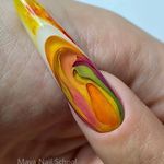 خدمات و آموزش کاشت ناخن مایا