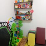 کلینیک کاردرمانی و گفتاردرمانی منجی