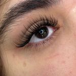 خدمات تخصصی ناخن و مژه در دیباجی