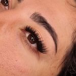 مرکز تخصصی تتو،کاشت ناخن و مژه الهام