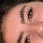 خدمات تخصصی مژه دنیا