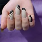 خدمات تخصصی ناخن لیوسا