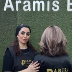 خدمات تخصصی رنگ و لایت مو پریسا محمدی