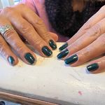 سالن کاشت ناخن فرزان