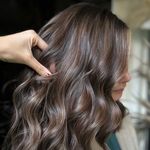 متخصص رنگ و لایت ماری
