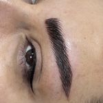 سالن تخصصی فیبروز ابرو طاووس