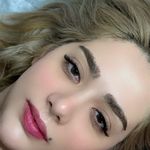 اکستنشن و لیفت مژه مَری استایلشر