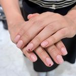 خدمات تخصصی ناخن رها نِیل