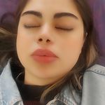 کلینیک زیبایی یاس سفید