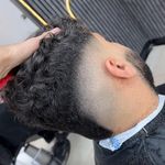 آموزشگاه و آرایشگاه کامبیز