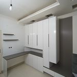 ساخت و نصب کابینت و کمد موبایر