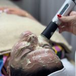 کلینیک پوست فیشال آزی