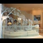 شیشه بری و نصب شیشه شاهان