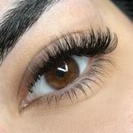 اکستنشن و لیفت مژه مَری استایلشر