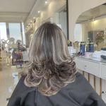 آرایشگاه زنانه دیبا مسیح