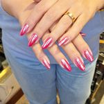 خدمات تخصصی کاشت ناخن نوژان