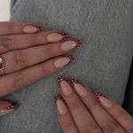 سالن تخصصی کاشت ناخن و مژه ثمینه حجازیان