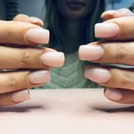 مرکز تخصصی خدمات کاشت ناخن مهشید رستگاری