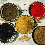 ادویجات جنوب اطیه بانو