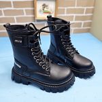 فروشگاه کفش بچگانه نظری