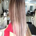 آرایشگاه زنانه عاطی بیوتی(آفر ناخن ومژه)