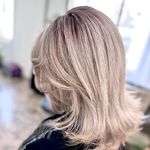 آرایشگاه زنانه عاطی بیوتی(آفر ناخن ومژه)