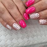 آرایشگاه زنانه عاطی بیوتی(آفر ناخن ومژه)