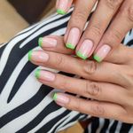 آرایشگاه زنانه عاطی بیوتی(آفر ناخن ومژه)