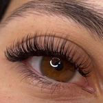 آرایشگاه زنانه عاطی بیوتی(آفر ناخن ومژه)