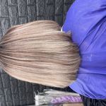 آرایشگاه زنانه عاطی بیوتی(آفر ناخن ورنگ)