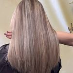 آرایشگاه زنانه عاطی بیوتی(آفر ناخن ورنگ)