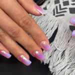 سالن تخصصی کاشت ناخن دنیا