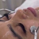 کلینیک پوست و زیبایی ژیلاوَش