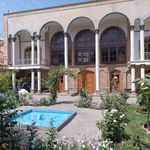 خانه مشروطه