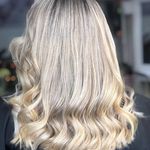 آرایشگاه و آموزشگاه زنانه  پرستو ملک