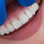 کلینیک تخصصی زیبایی دندان دکتر اسحاقی