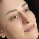 آموزشگاه و سالن زیبایی رزنگار