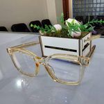 چشم پزشکی و کلینیک بینایی سنجی شاکری