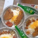 سالن غذا خوری دریاکنار