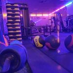 مجموعه ورزشی شهدا باشگاه استار اسپورت