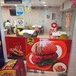 پیتزا یک برگر