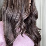 سالن زیبایی عروس پایتخت